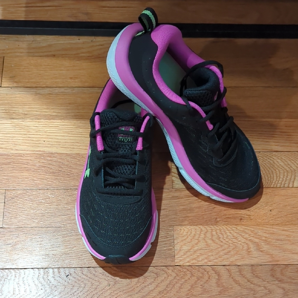 Under Armour Black and Pink Athletic Shoes with Breathable Mesh